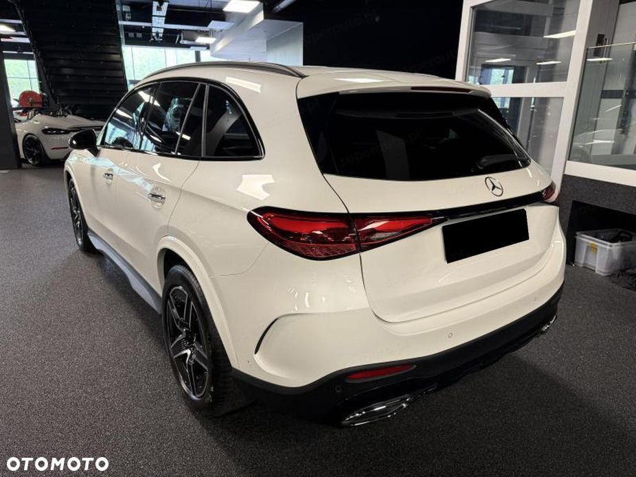 Mercedes-Benz GLC 220 d mHEV 4-Matic AMG Line - 7
