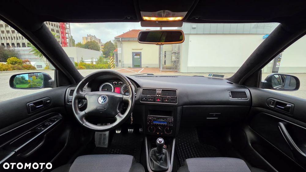 Volkswagen Golf IV 1.6 Trendline - 18