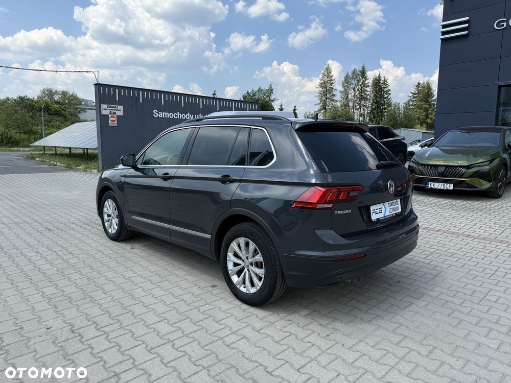 Volkswagen Tiguan - 7