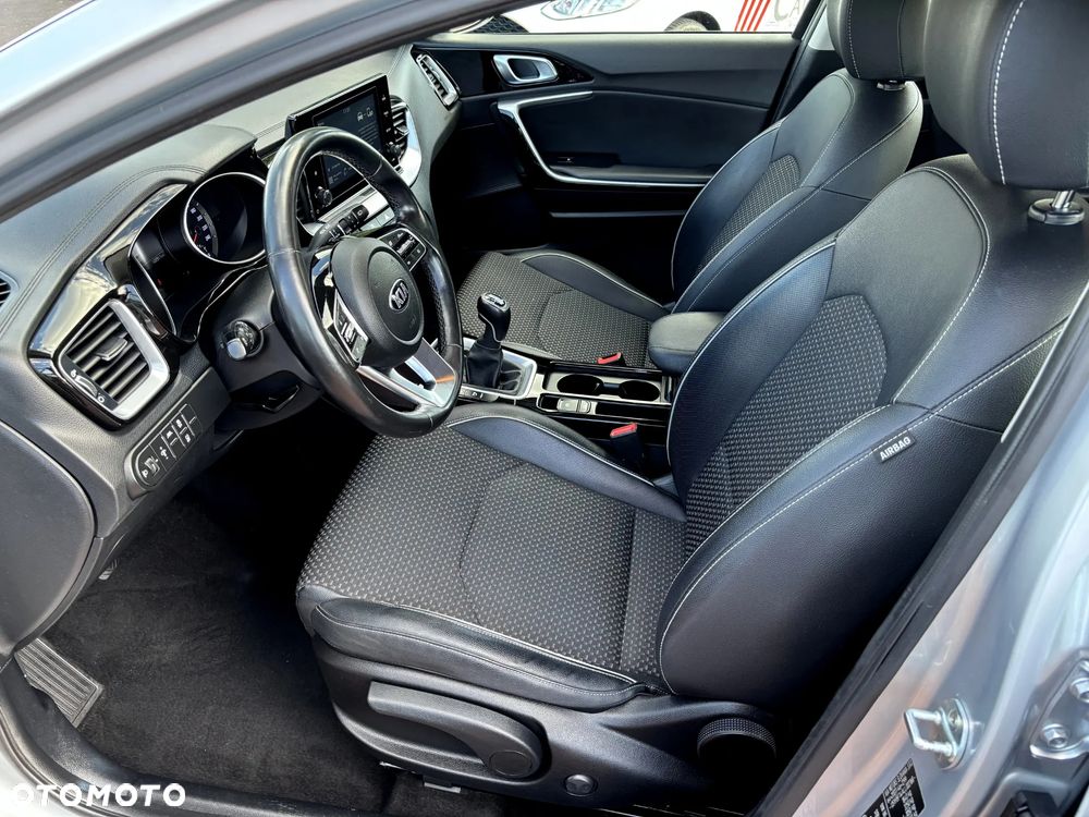 Kia XCeed 1.4 T-GDI OPF VISION - 13