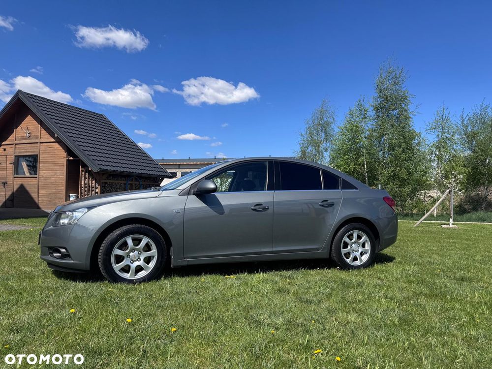 Chevrolet Cruze 2.0 LT - 2