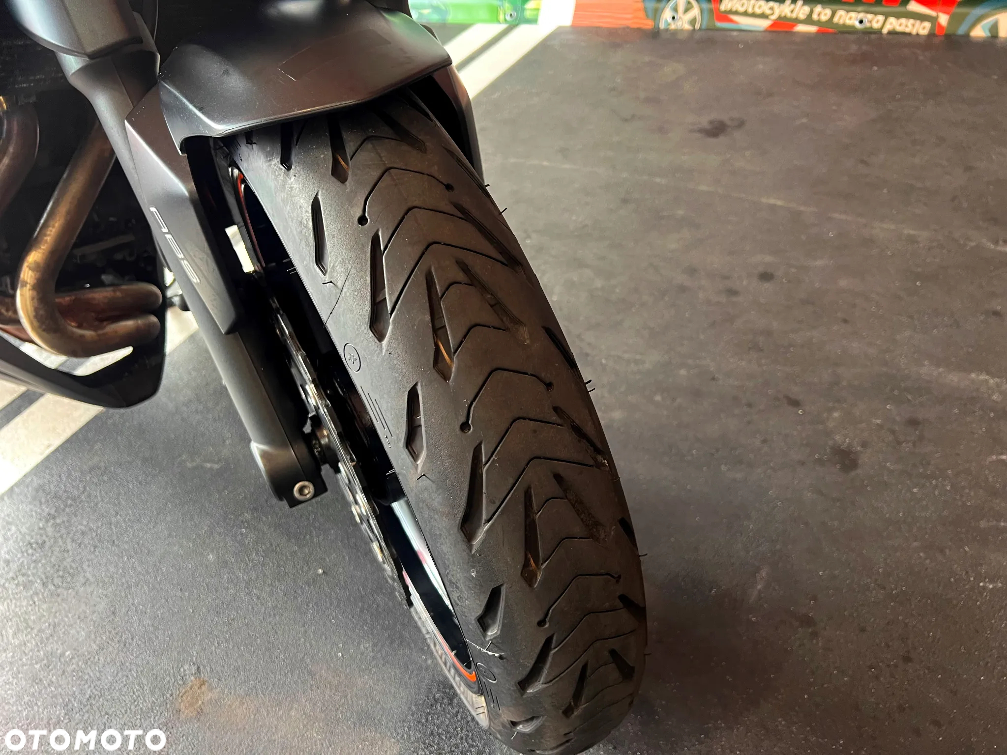Kawasaki ER - 25