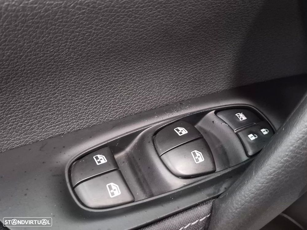 Nissan Qashqai 1.3 DIG-T N-Connecta LED+SKY - 17