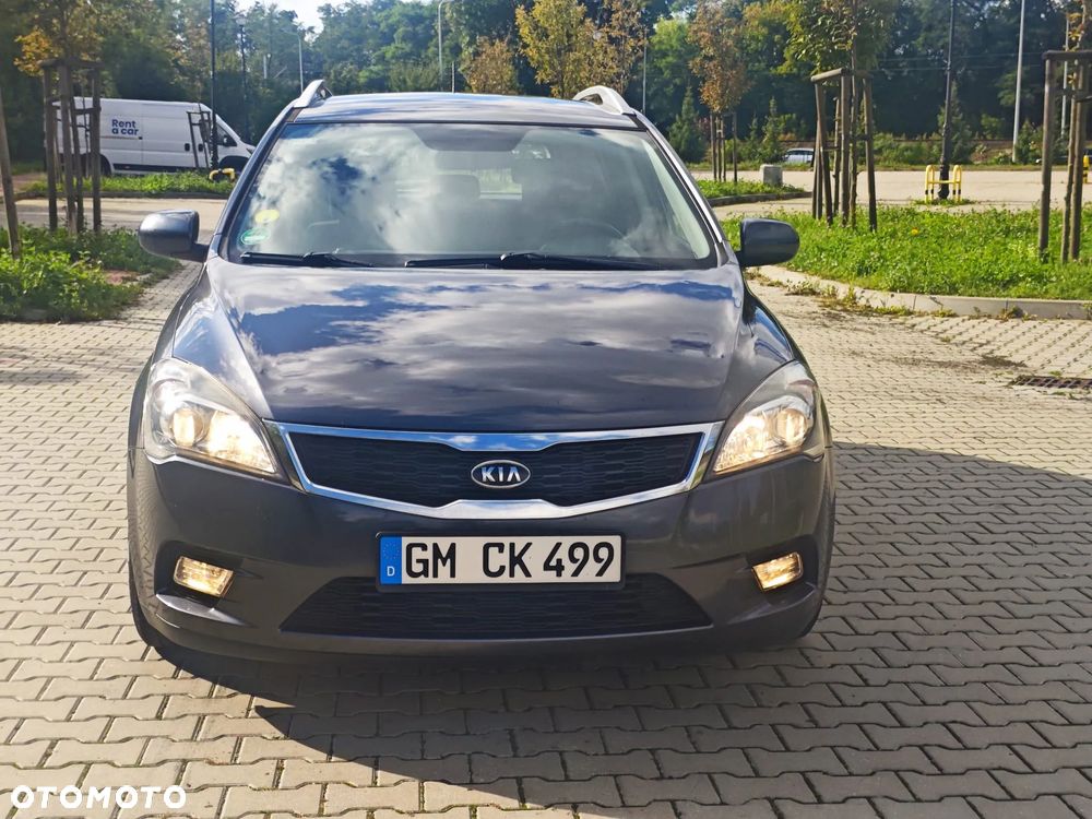 Kia Ceed Cee'd 1.6 Crdi Comfort + - 1