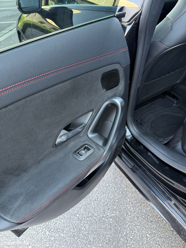 Mercedes-Benz CLA 180 d Shooting Brake 7G-DCT AMG Line - 13