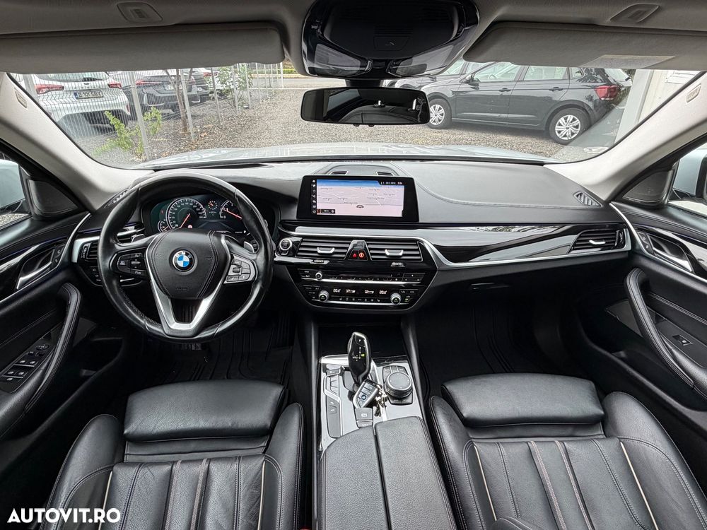 BMW Seria 5 530i xDrive Aut. Sport Line - 13
