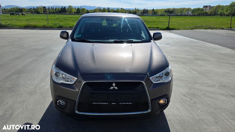 Mitsubishi ASX 1.8 DI-D 2WD Intro Edition - 8