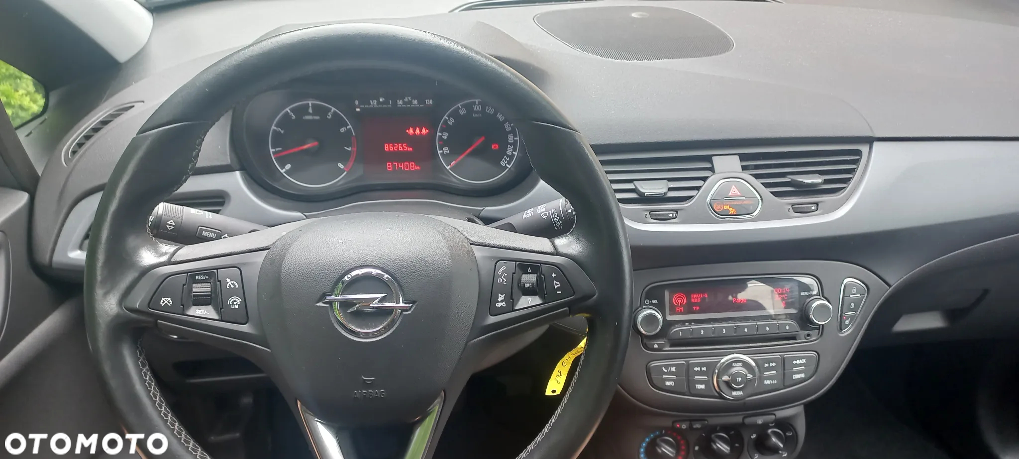 Opel Corsa 1.4 Cosmo - 17