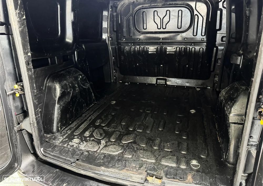 Fiat Doblo II Van - 8