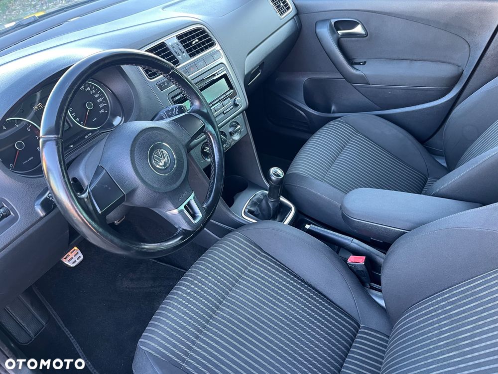 Volkswagen Polo 1.4 16V Highline - 10