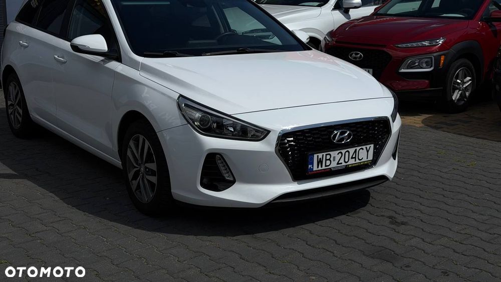Hyundai i30 1.6 D Style DCT - 4