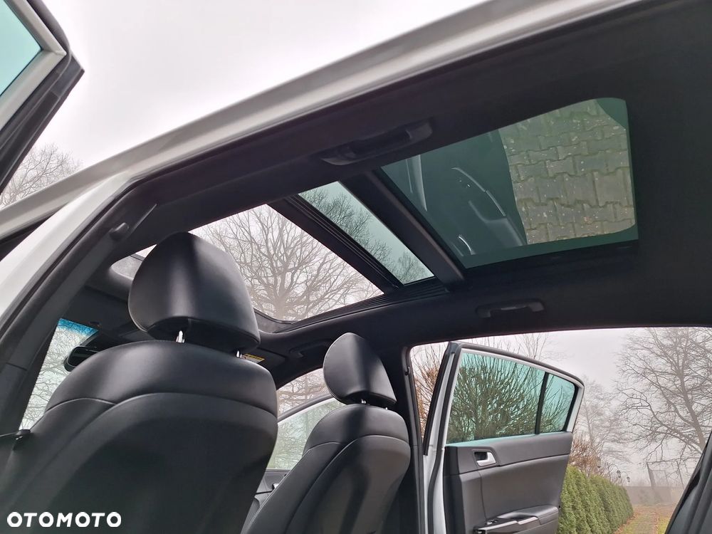 Kia Sportage 1.6 T-GDI AWD DCT GT LINE - 33