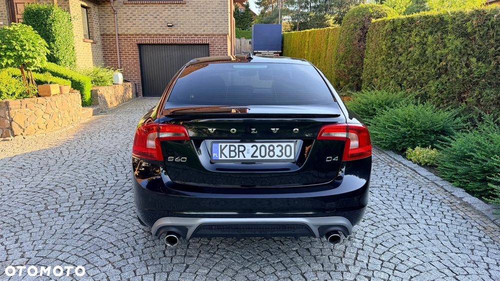 Volvo S60 D4 Drive-E R-Design Summum - 5