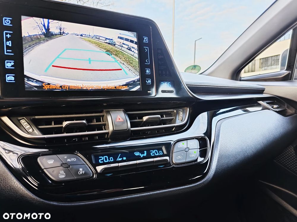 Toyota C-HR - 22
