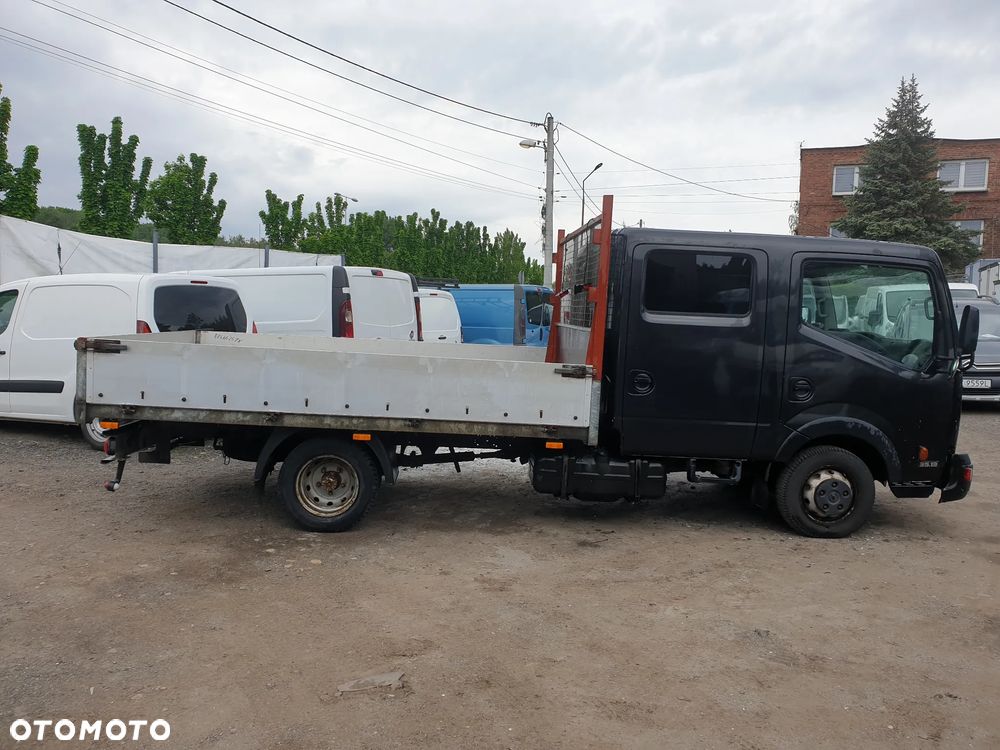 Nissan cabstar - 3