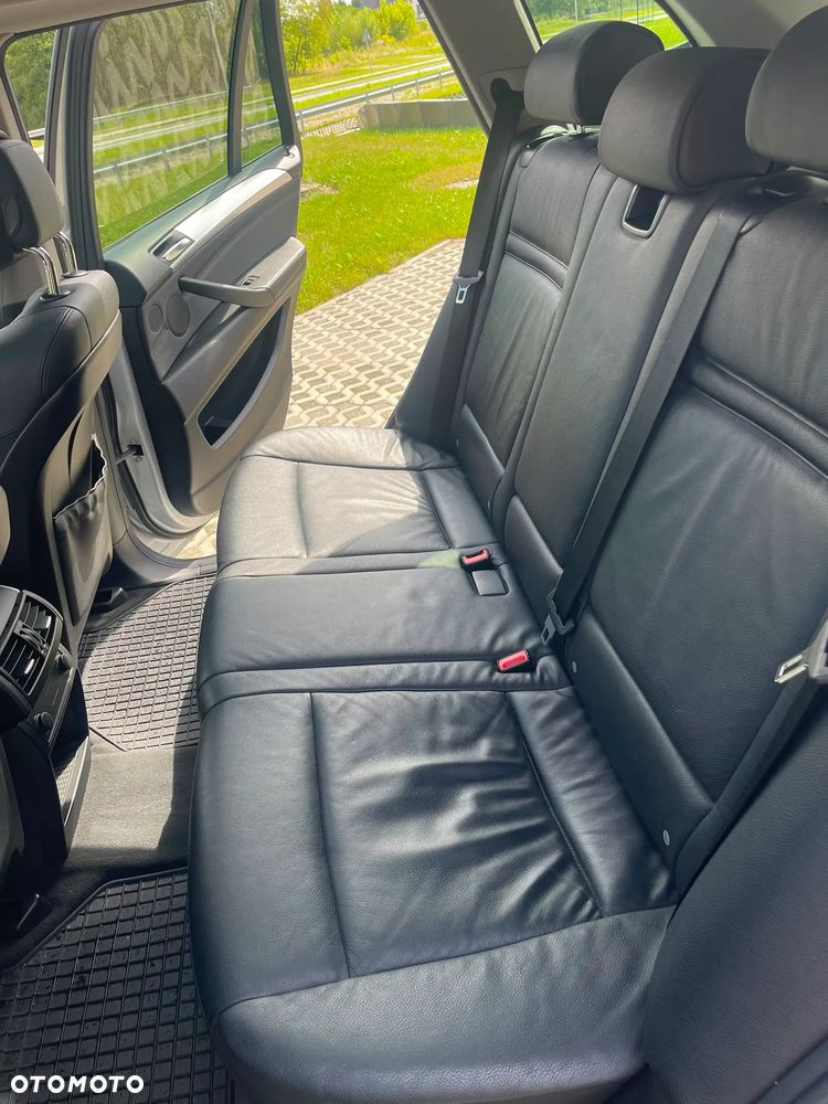 BMW X5 xDrive30d - 14