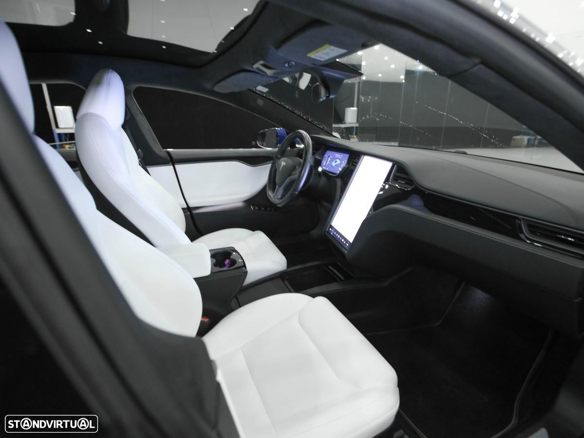 Tesla Model S Ludicrous Performance - 9