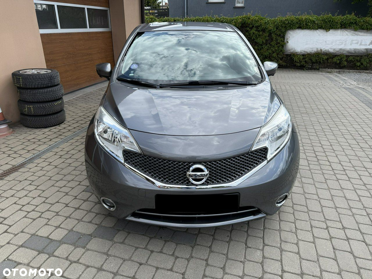 Nissan Note 1.2 Tekna - 2