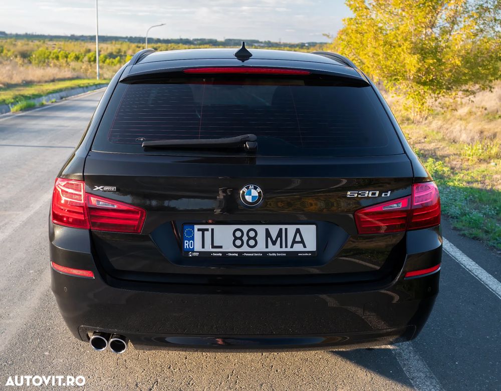 BMW Seria 5 530d xDrive Touring Aut. - 6