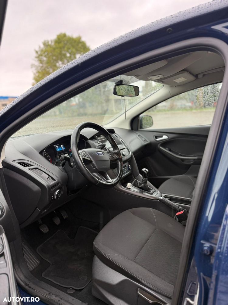 Ford Focus 1.0 EcoBoost Trend - 13