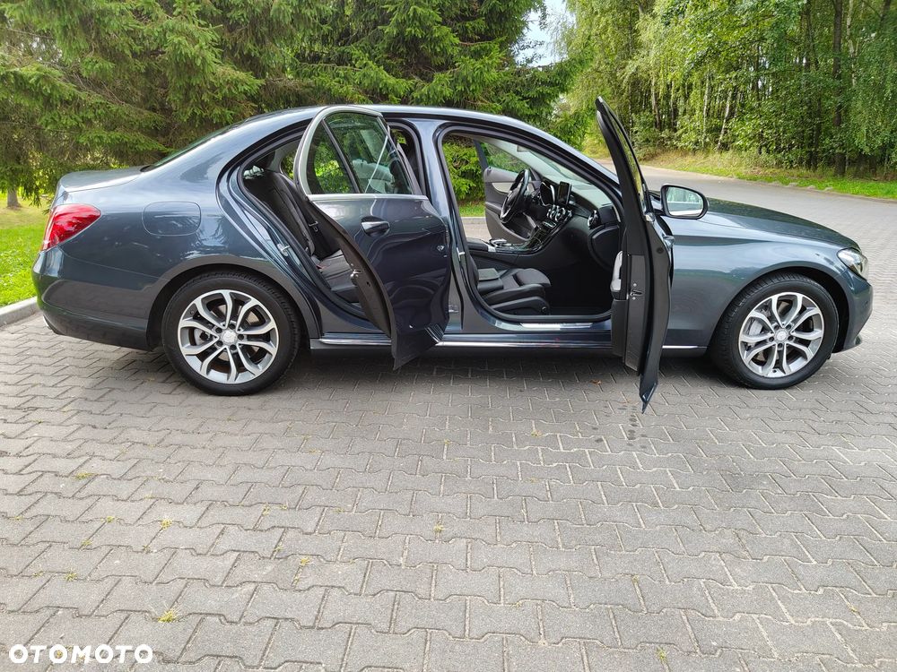 Mercedes-Benz Klasa C - 30