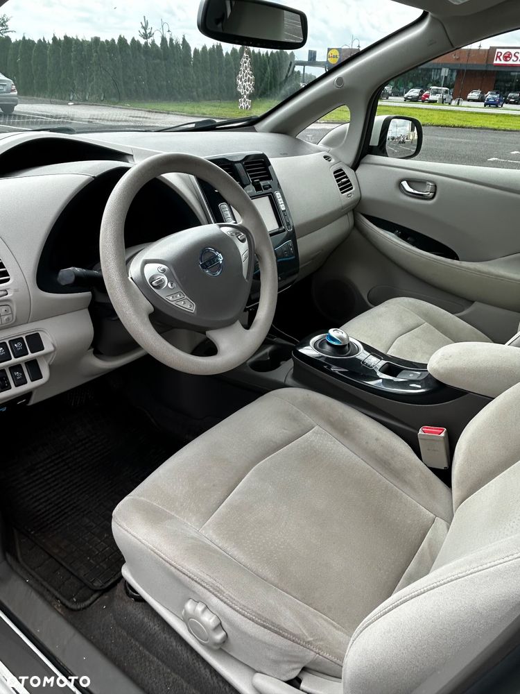 Nissan Leaf - 5