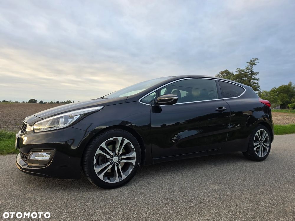 Kia Ceed 2013 photo 3