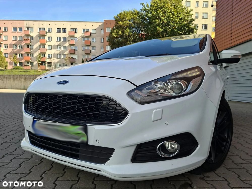 Ford S-Max 2.0 TDCi Titanium PowerShift - 4