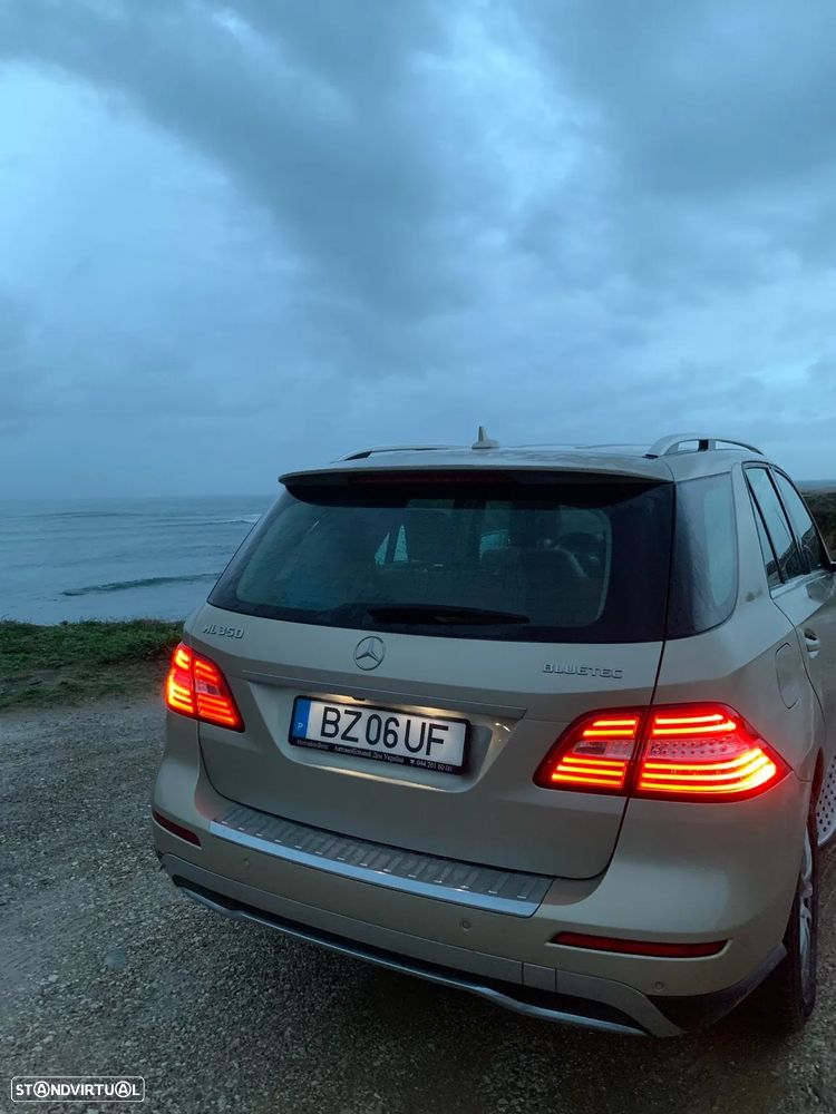 Mercedes-Benz ML 350 BlueTEC 4MATIC 7G-TRONIC - 11