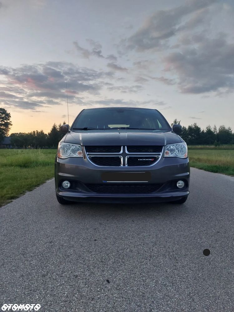 Dodge Grand Caravan - 1