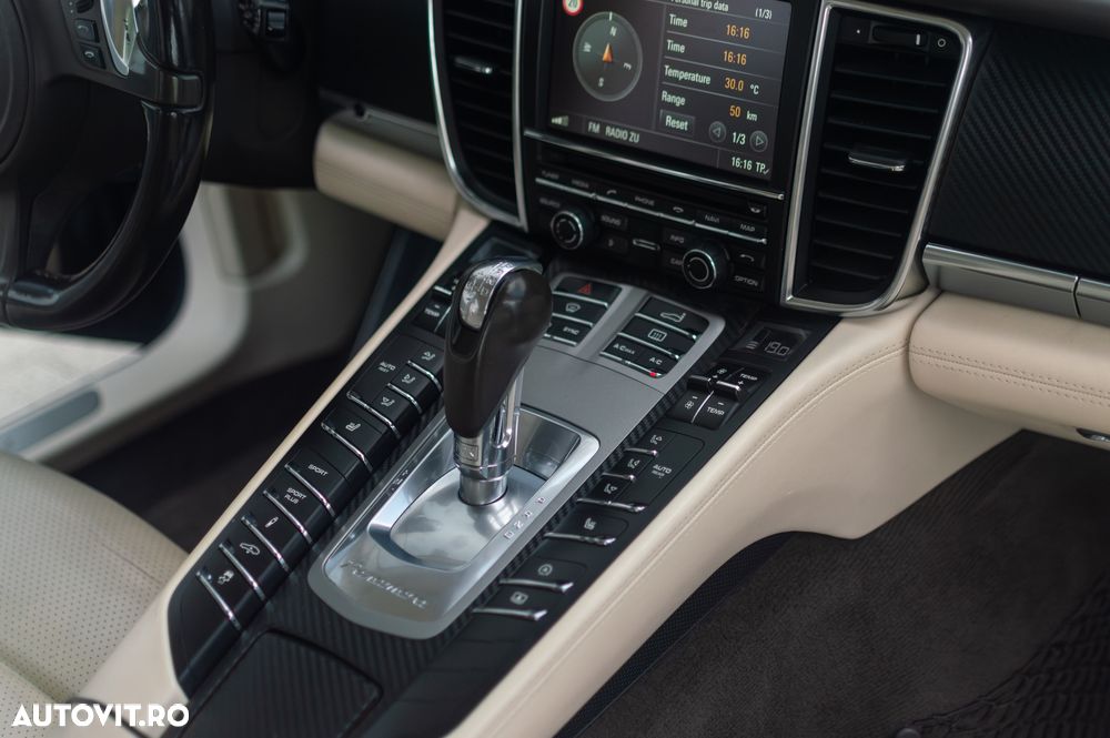 Porsche Panamera 3.0 PDK 4S Executive - 26