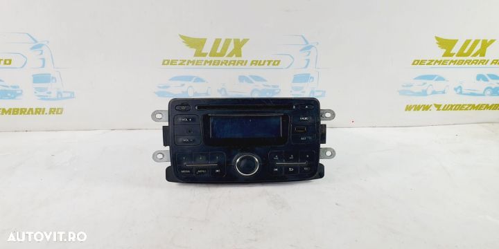Radio cd 281153889r Dacia Duster 1 (facelift) seria - 1