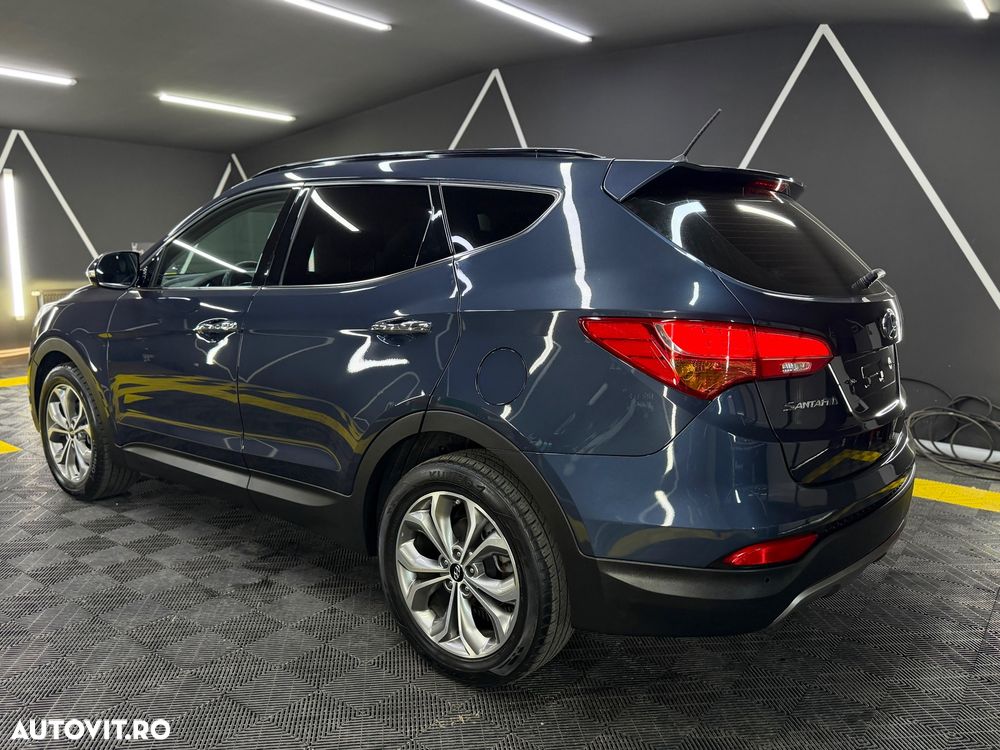 Hyundai Santa Fe Grand 2.2 CRDI 4WD Automatik Premium - 13