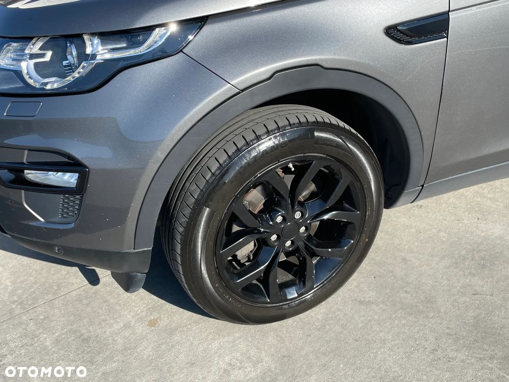 Land Rover Discovery Sport TD4 HSE Luxury - 4