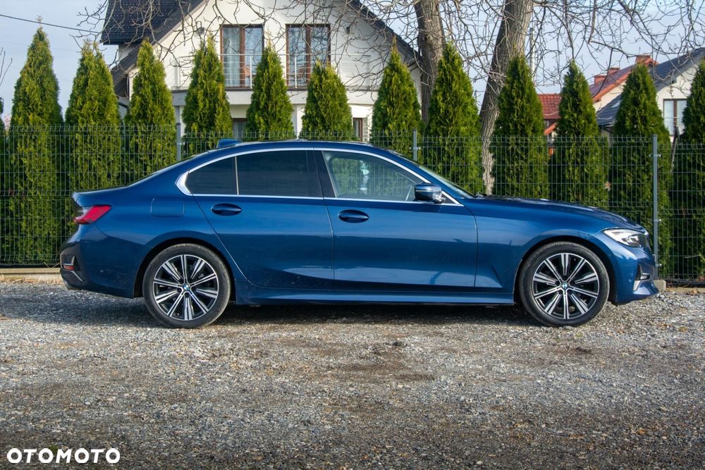 BMW Seria 3 320d xDrive Luxury Line - 8