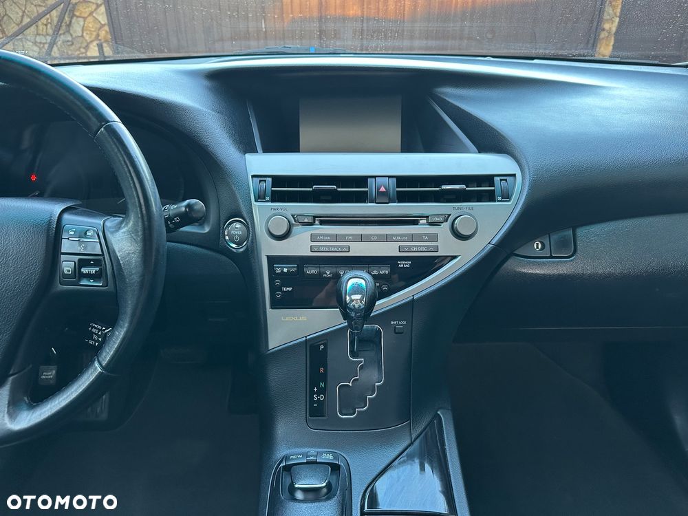 Lexus RX - 21
