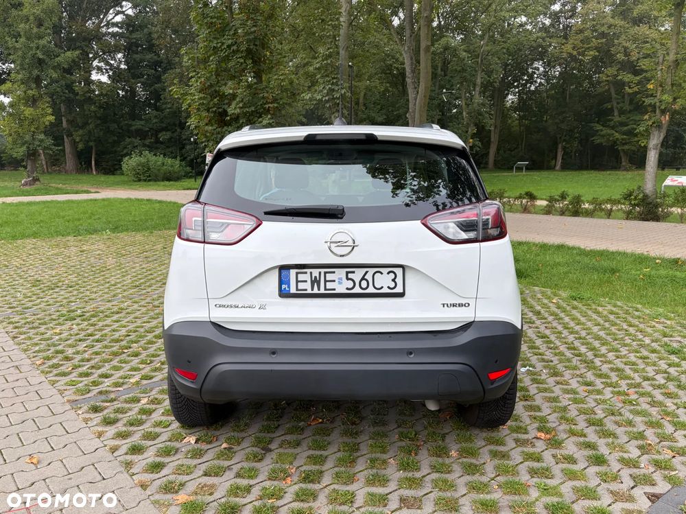 Opel Crossland X 1.2 T Enjoy S&S - 4