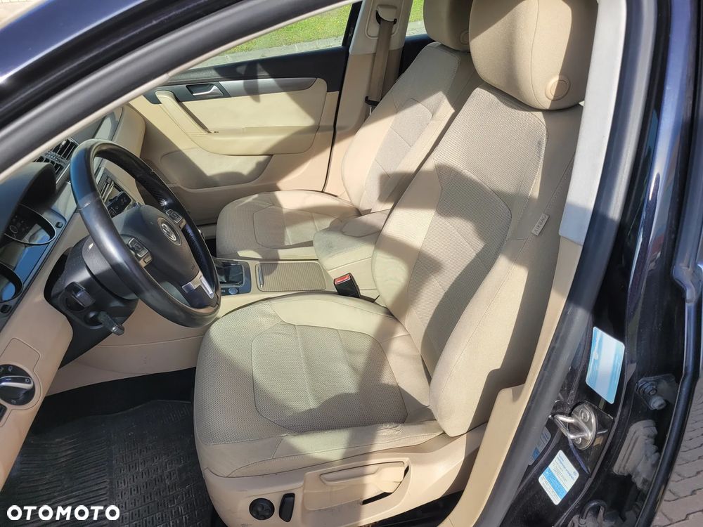 Volkswagen Passat 2.0 TDI Comfortline - 7
