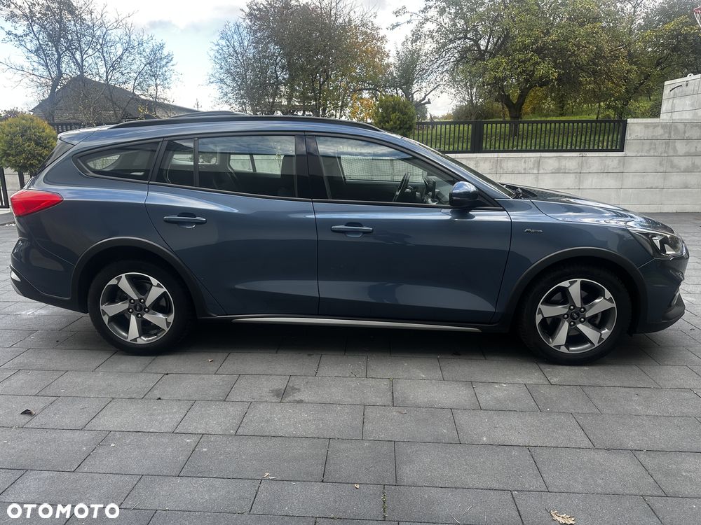 Ford Focus 1.5 EcoBlue Start-Stopp-System ACTIVE - 2