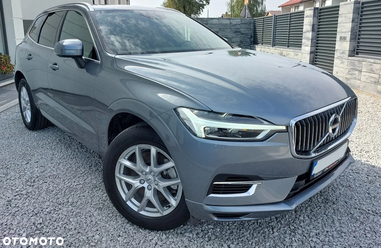 Volvo XC 60 T8 Twin Engine AWD Geartronic Momentum - 3