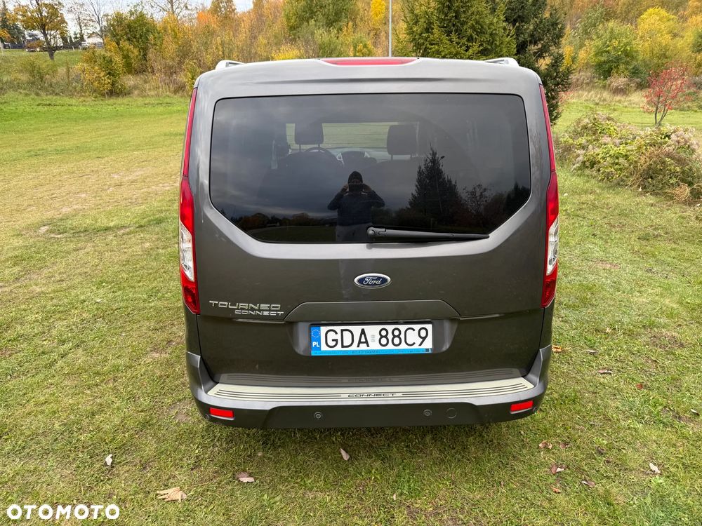 Ford Tourneo Connect Grand - 5