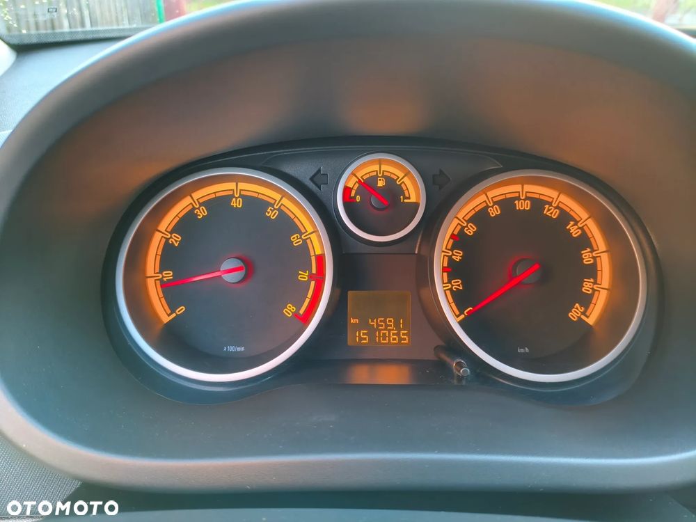 Opel Corsa 1.4 16V Navi - 11