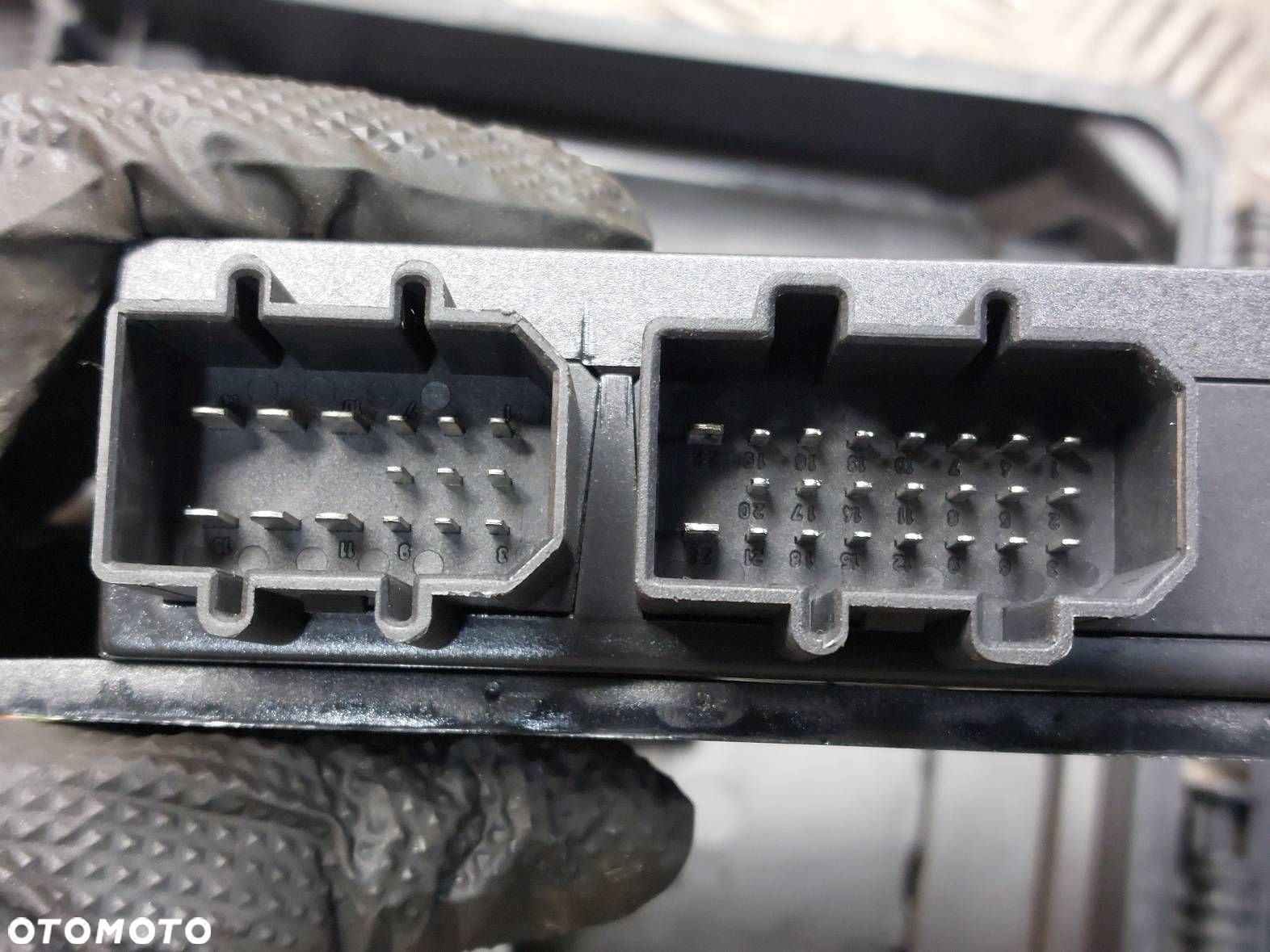 MODUŁ KOMFORTU KOSTKI WTYCZKI VOLKSWAGEN PASSAT B5 FL 1C0959799B - 5
