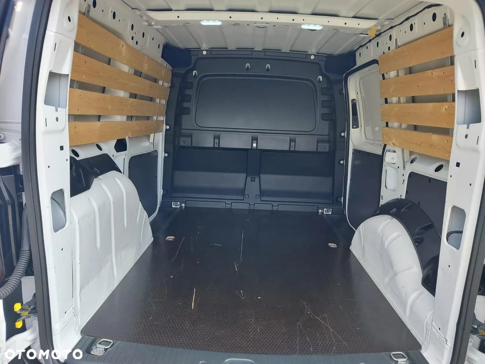 Volkswagen Caddy - 16