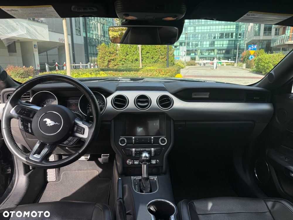 Ford Mustang - 17