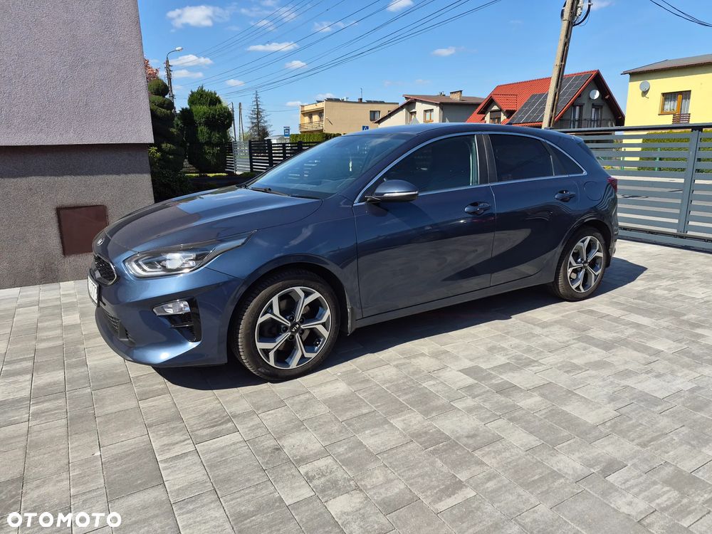 Kia Ceed 1.4 T-GDI L Business Line - 16