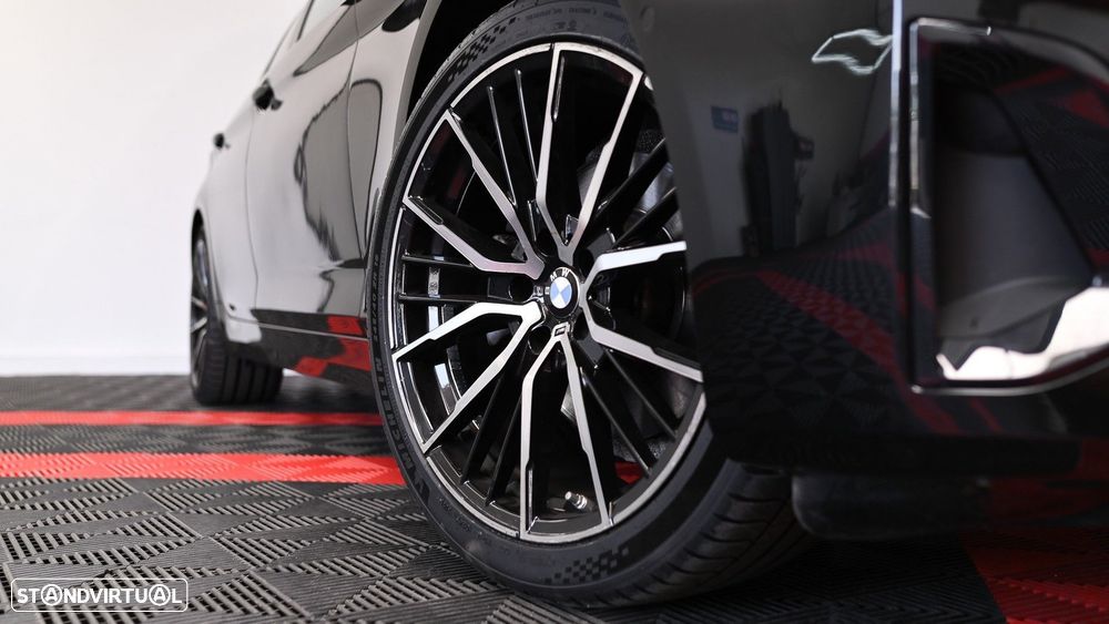 BMW 520 d Pack Desportivo M Auto - 11