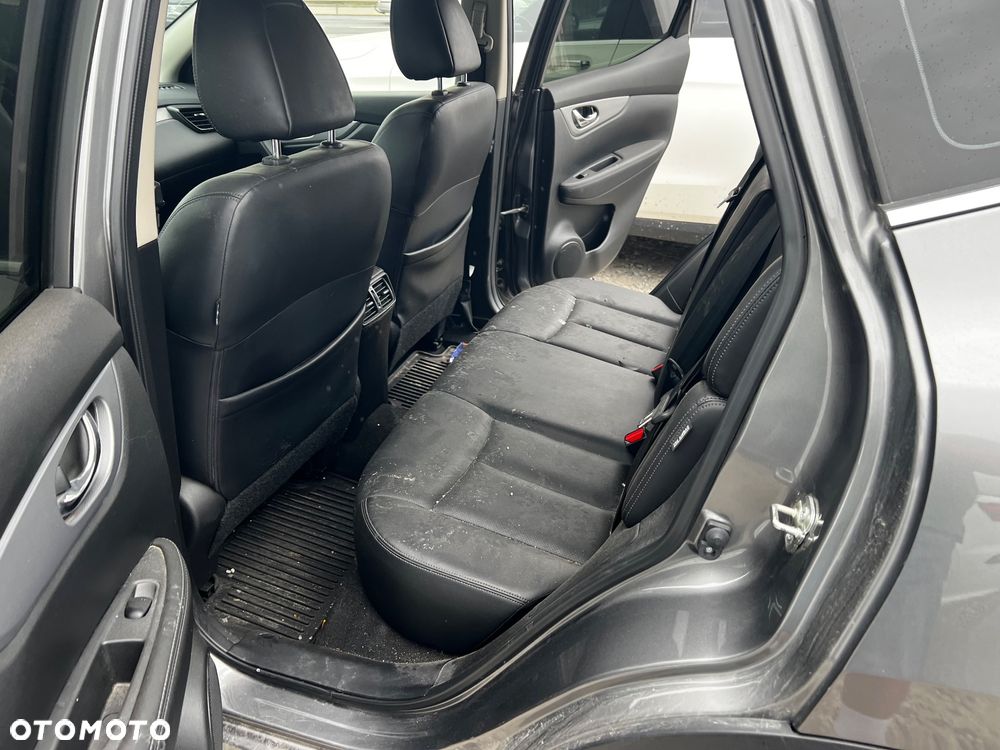 Nissan Qashqai - 14