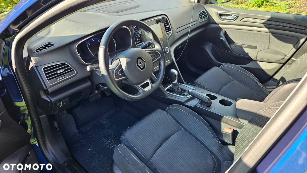 Renault Megane 1.5 dCi Limited EDC EU6 - 13