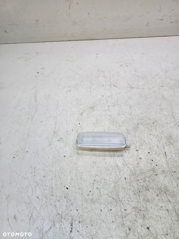 LAMPKA PODSUFITKI AUDI A6 C7 A7 4G A8 D4 4H0907105C - 1